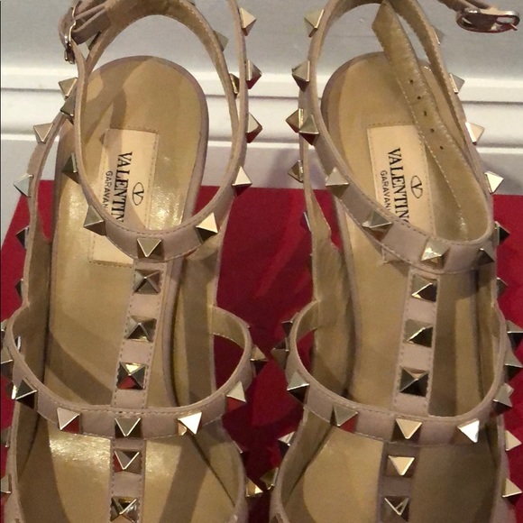NWT! Valentino Nude Heels size 9.5 - Picture 4 of 6
